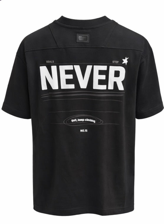 T-SHIRT ‘NEVER’ RETRO BLACK