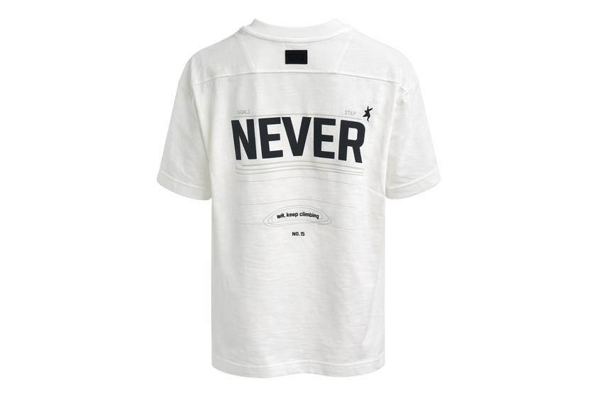 T-SHIRT ‘NEVER’ RETRO WHITE