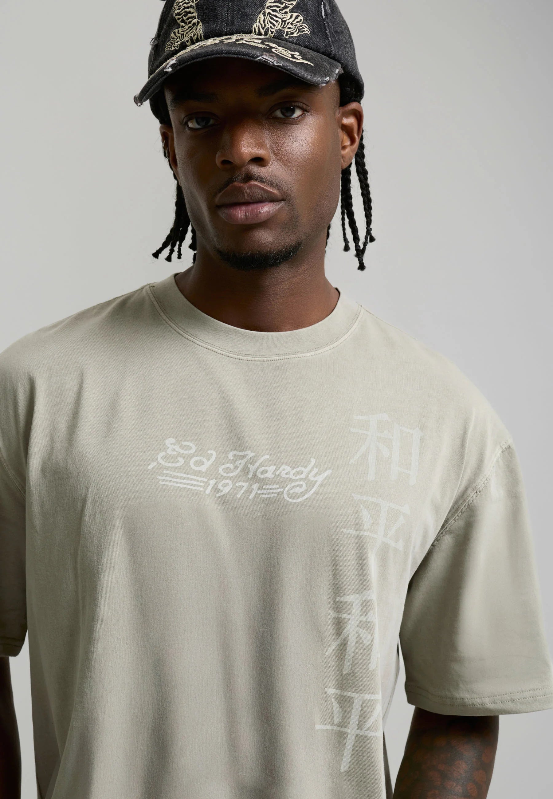 MENS WASHED SNAKE CHARMER RELAXED T-SHIRT - WASHED GREEN