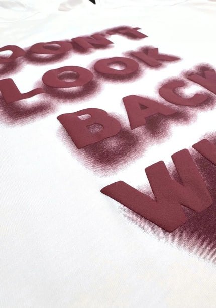 WHITE LOOK BACK TEE