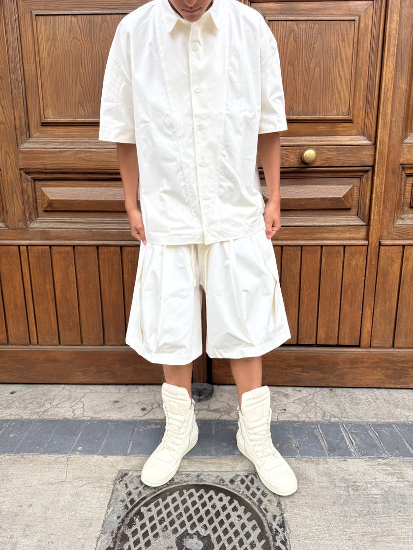 WHITE BER GAVENSEMBLE
