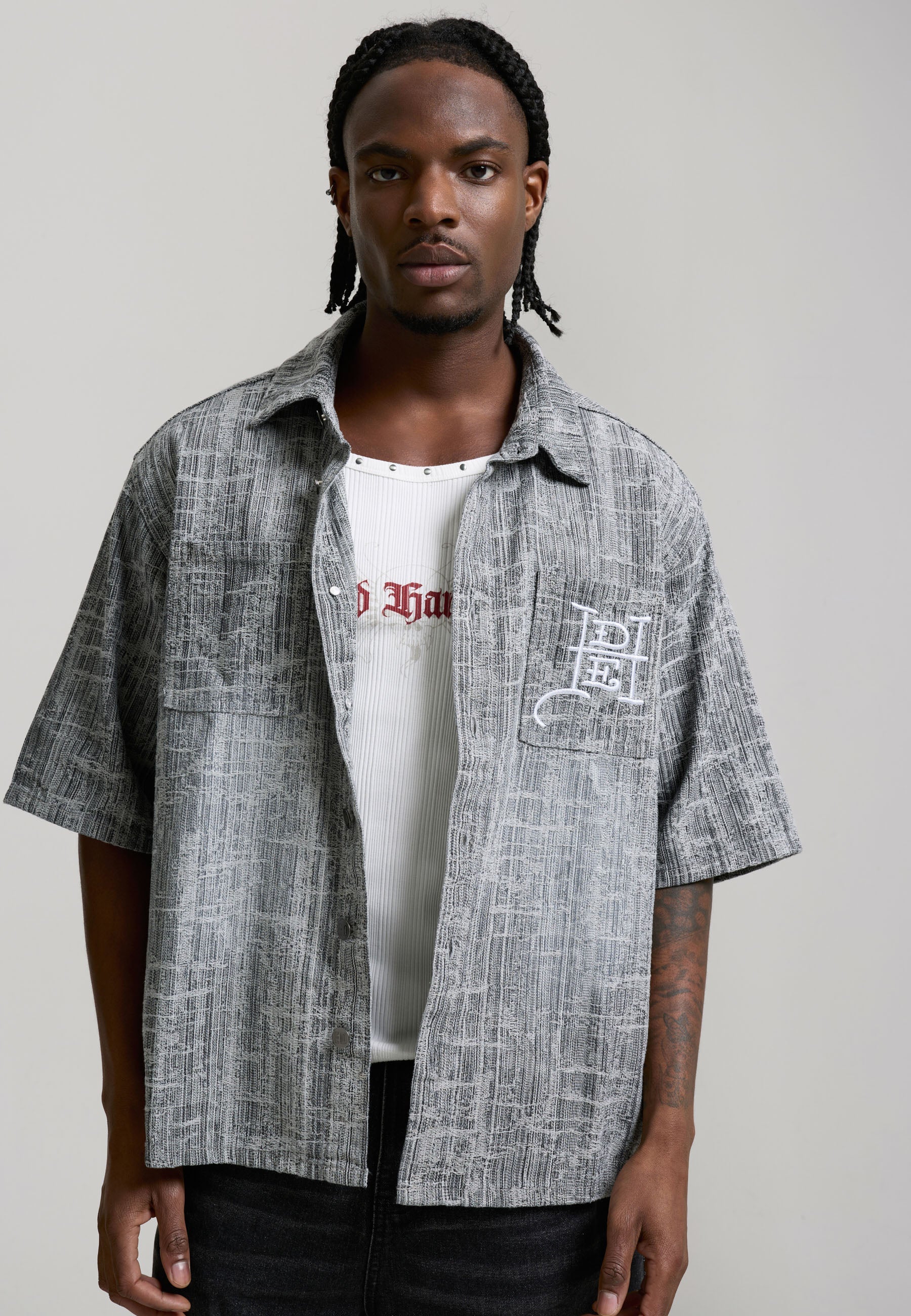 MENS DISTRESSED CROSS RELAXED DENIM SHIRT - BLACK