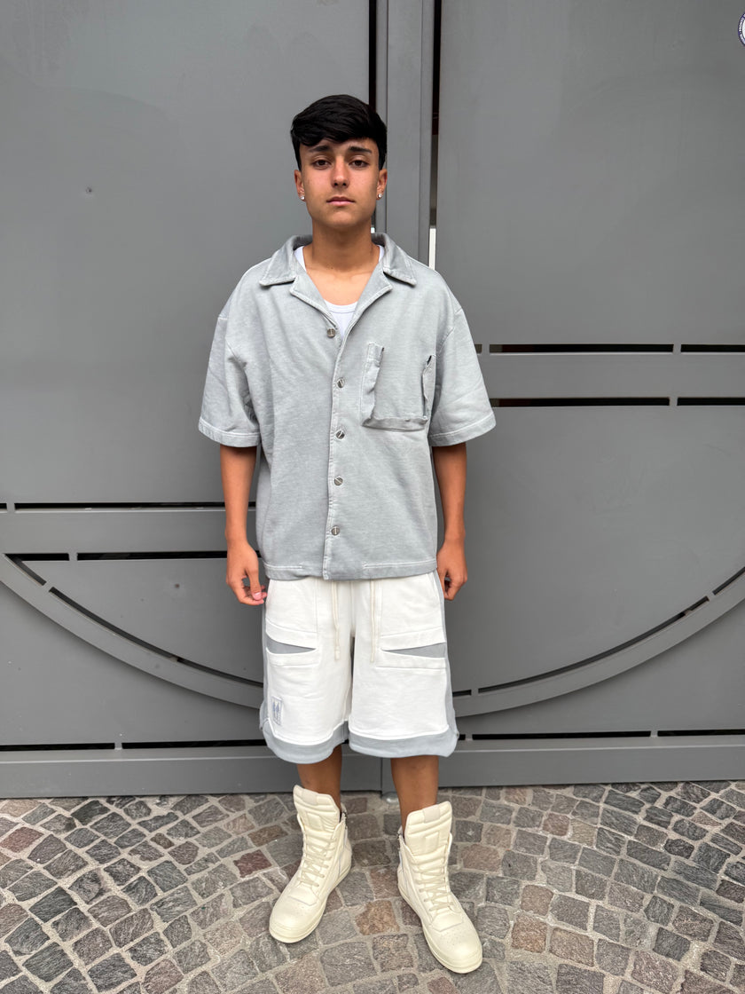 GREY SHIRT GAVENSEMBLE