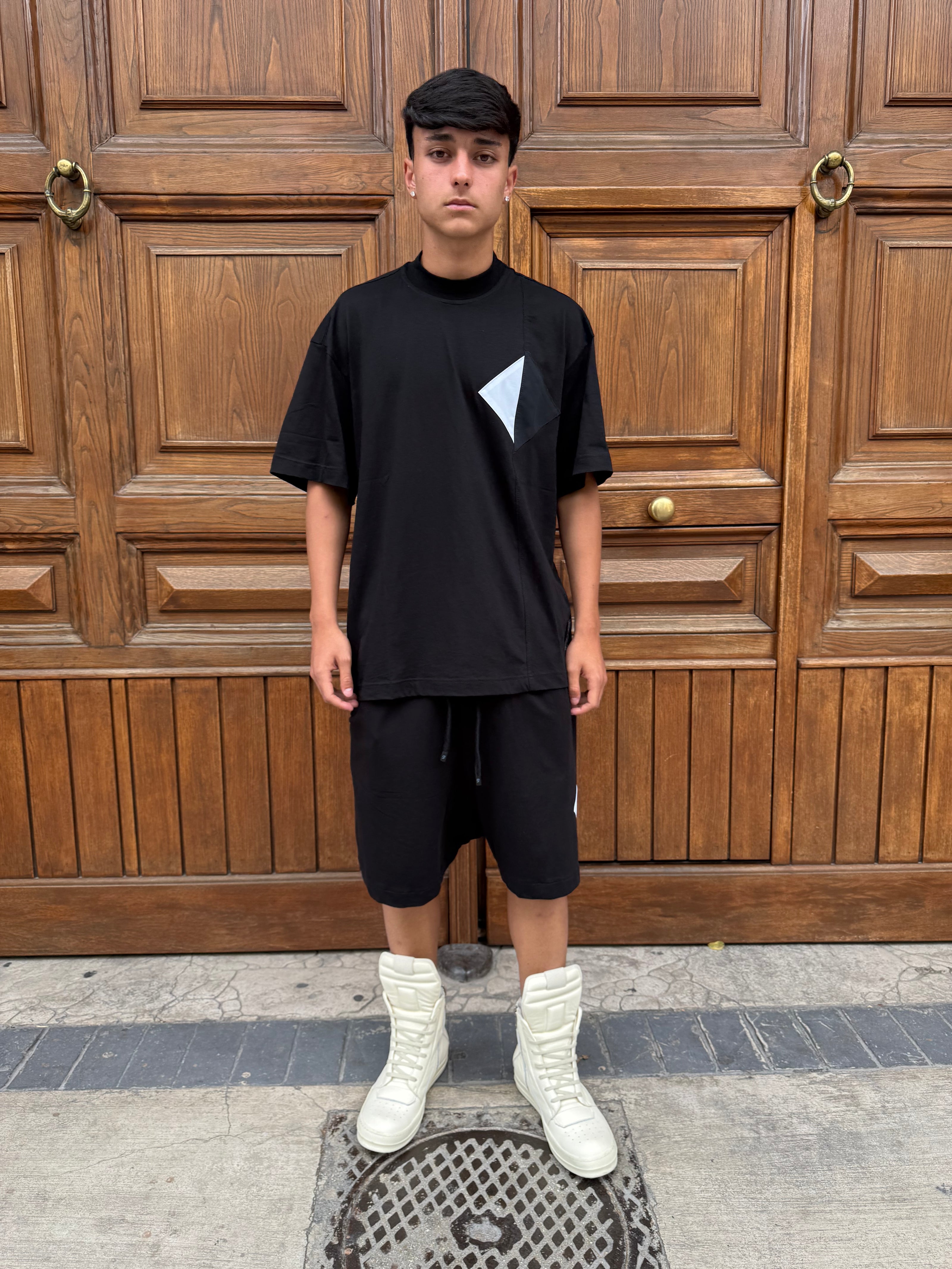 TEE GAVENSEMBLE