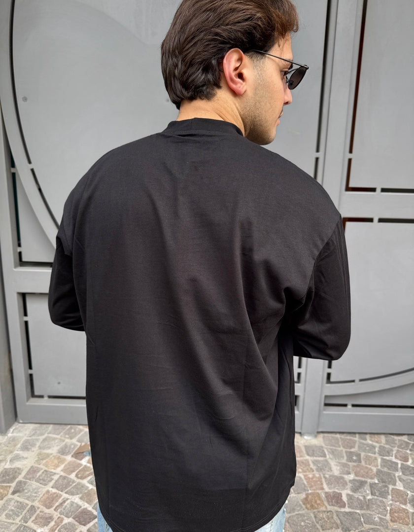 BLACK ‘OVERTHINKING ‘ LONGSLEEVE